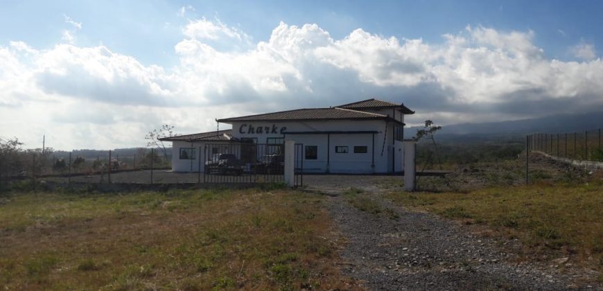 PLANTA DE ALIMENTO EN VENTA UBICADA EN BOQUETE