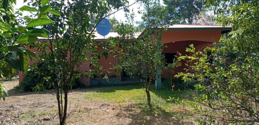 Casa con finca en venta, ubicada en Las Cañas, Algarrobos, Dolega, Chiriquí