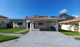 SE VENDE CASA, RESIDENCIAL COQUITO HILLS, SAN PABLO VIEJO, CHIRIQUI